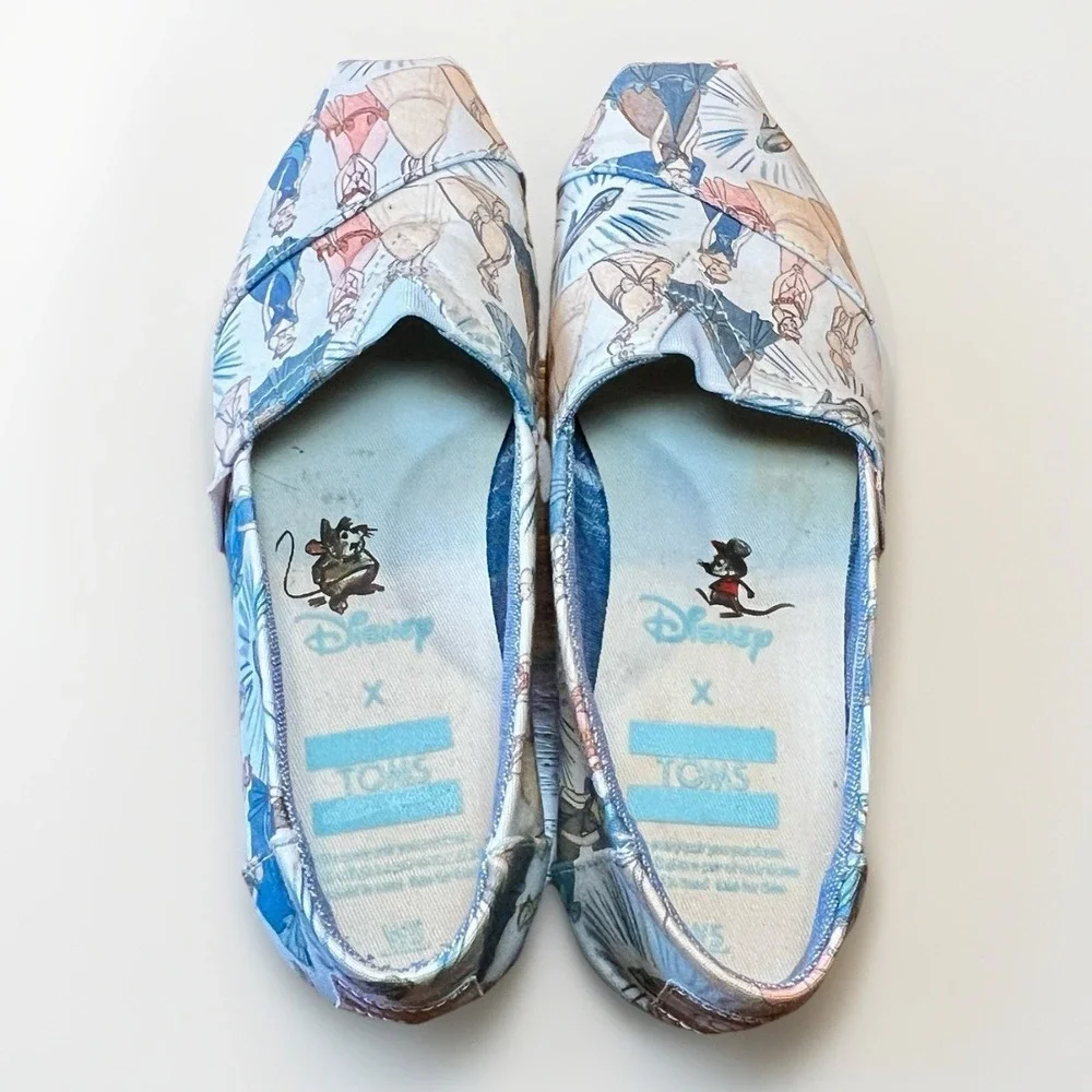 Disney X TOMS Girls Blue Cinderella Printed‎ Canvas Flats 5 LIMITED EDITION
